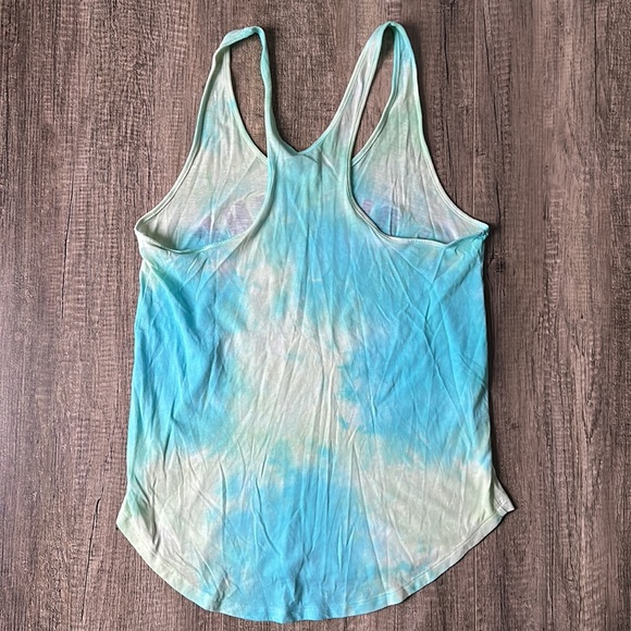 Victoria’s Secret PINK Curved Hem Tie-Dye Tank - Picture 2 of 3
